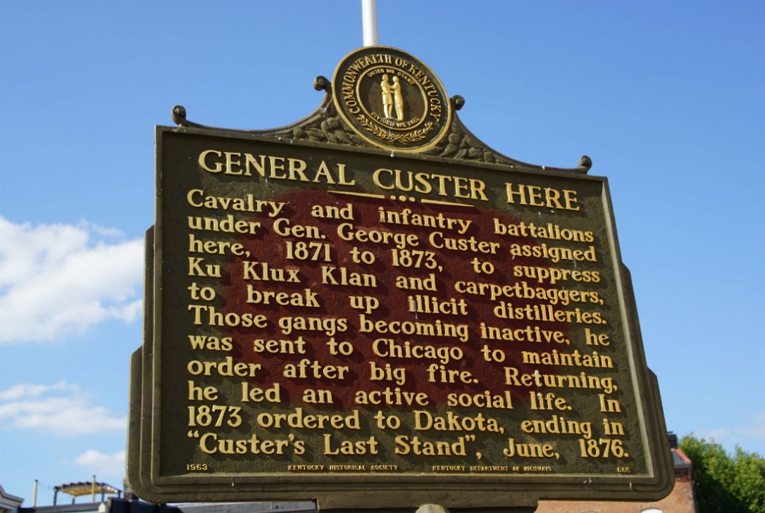 E town Custer was here