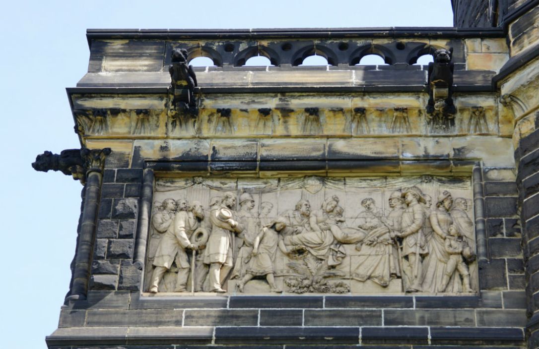 garfield castle 4 we