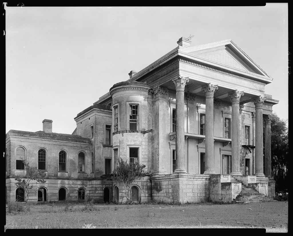 Belle Grove, front, White Castle vic., Iberville Parish, Louisiana 1938