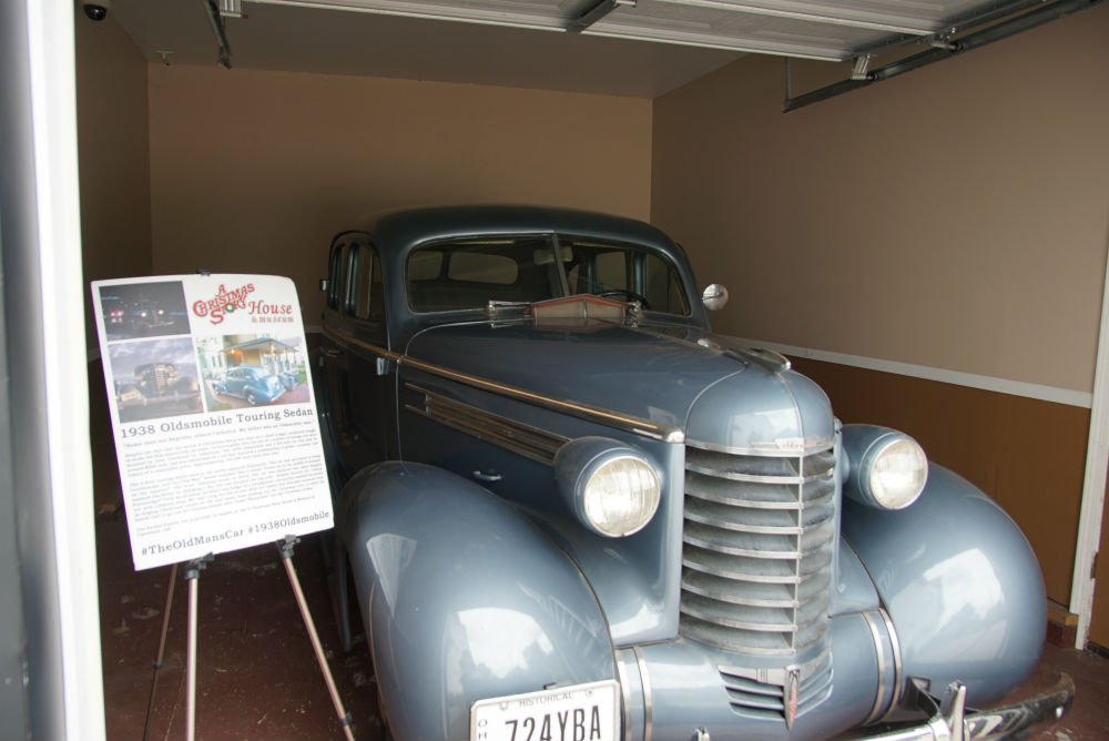 christmas story family car 2