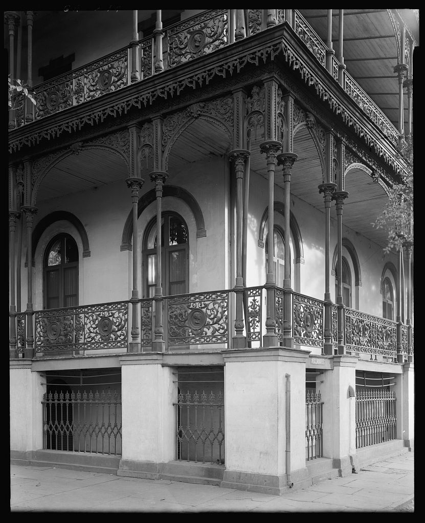 Wetter House, 425 Oglethorpe Avenue, West, Savannah, Chatham County, Georgia 1939 or 44