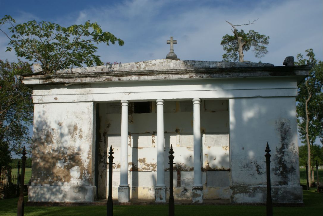 dem cem glover mausoleum