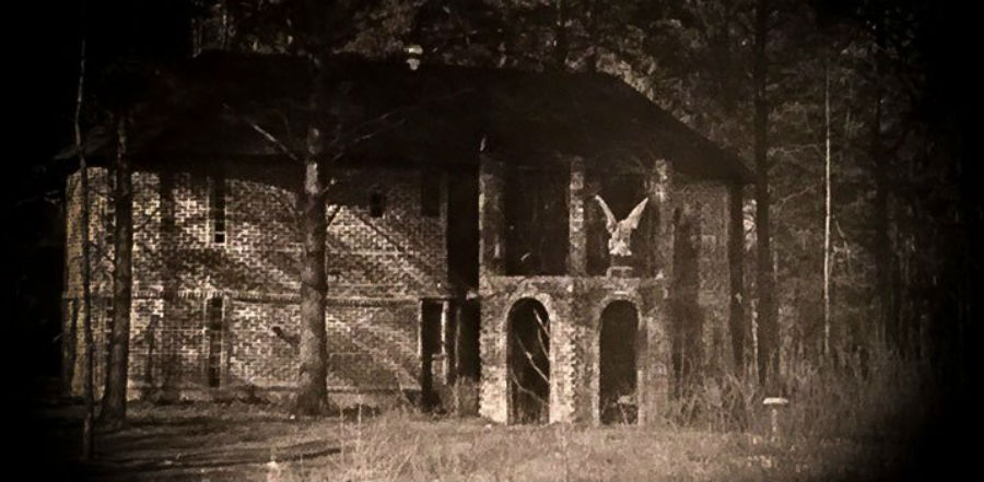 corpsewood-manor-header church of satan